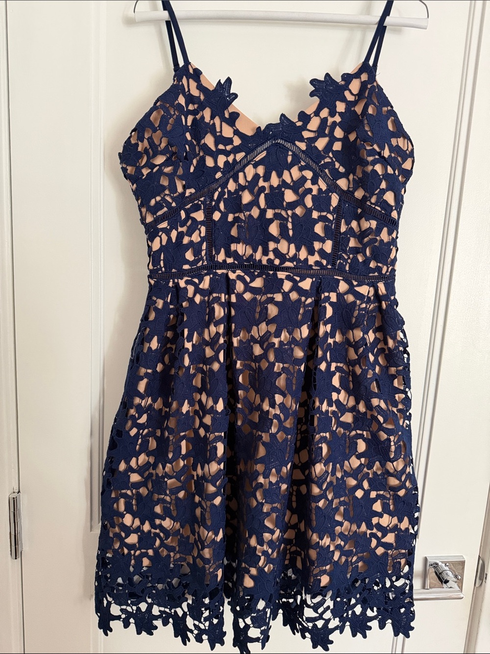 Elegant Navy Lace Fit & Flare Dress – La Reyna (Size L)